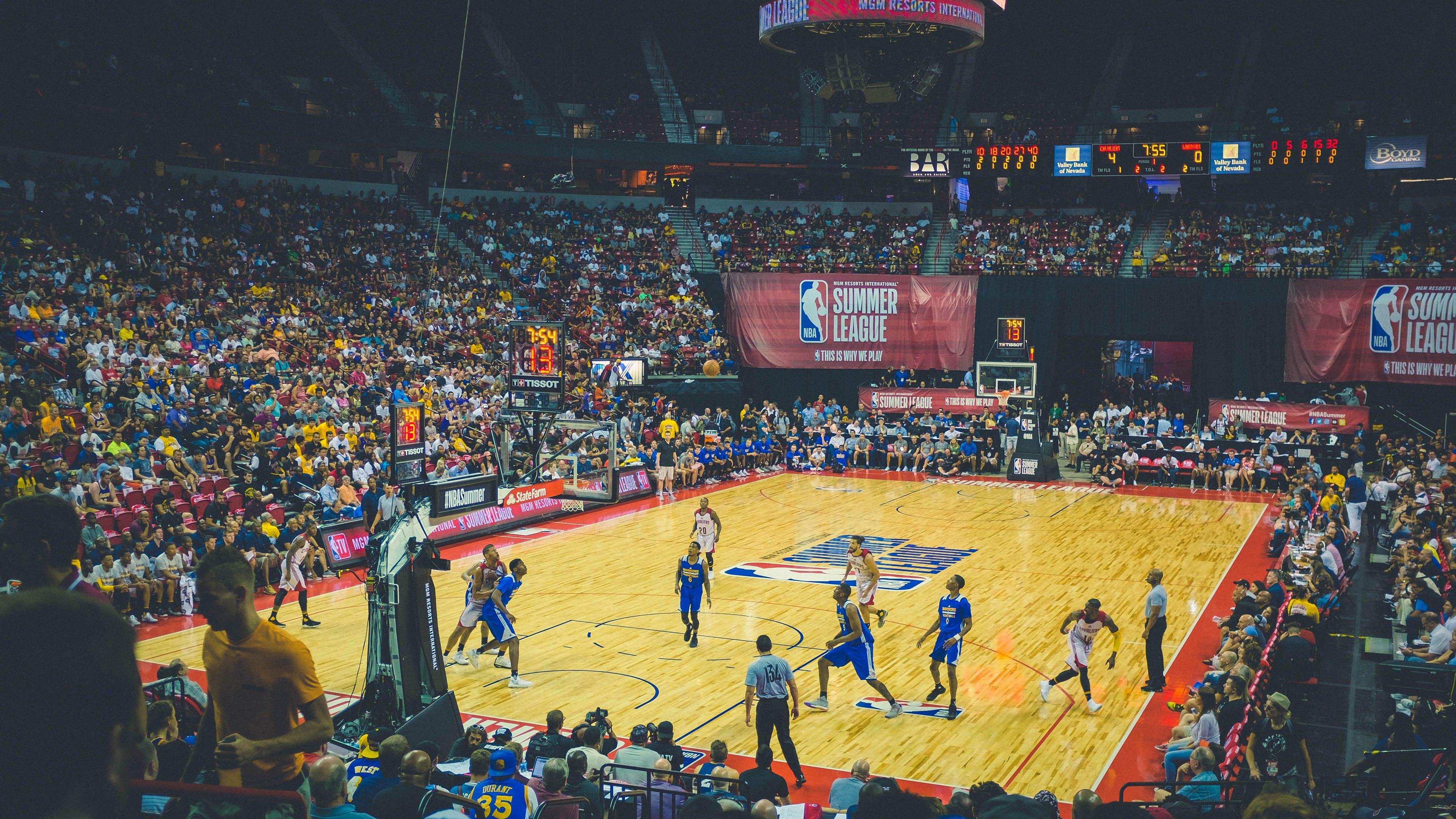 国乒包揽世乒赛五冠 新生代球员闪耀国际赛场