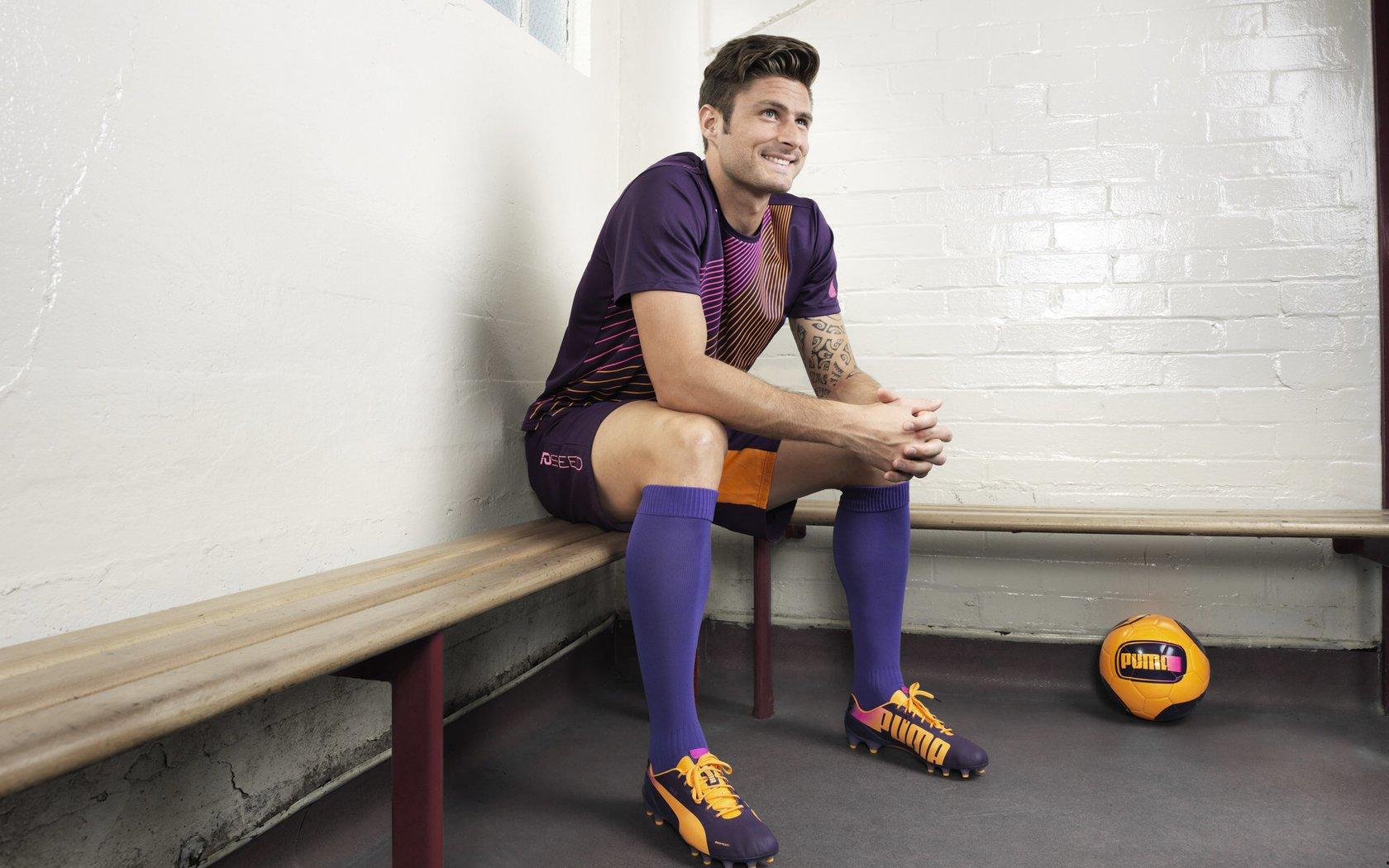 格拉巴拉语出惊人，平局如胜利映衬荷兰隐忧，队友门将恐惧论引爆更衣室话题